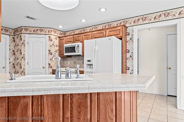 1104 Breckenridge Drive, Van Buren, AR 72956
