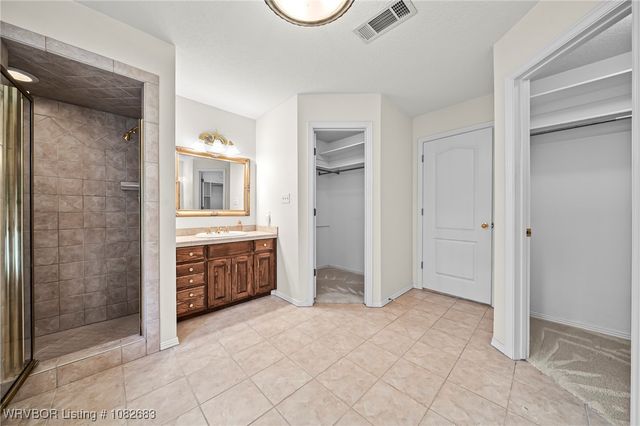 1104 Breckenridge Drive, Van Buren, AR 72956