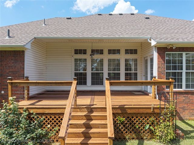 1104 Breckenridge Drive, Van Buren, AR 72956