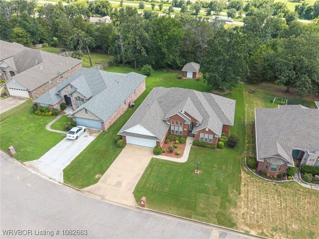 1104 Breckenridge Drive, Van Buren, AR 72956