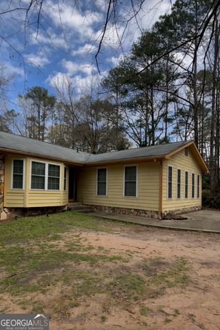 30 W Price Drive W, Locust Grove, GA 30248