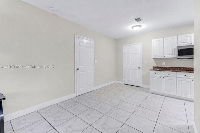 3271 NW 173rd Ter, Miami Gardens, FL 33056