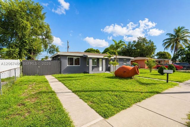 3271 NW 173rd Ter, Miami Gardens, FL 33056
