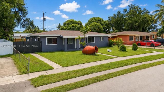 3271 NW 173rd Ter, Miami Gardens, FL 33056