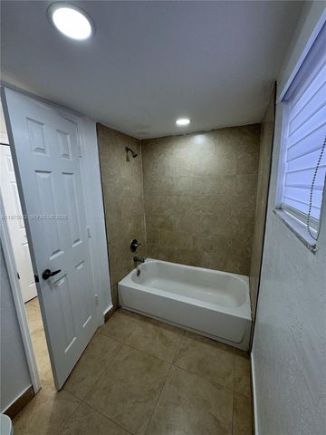 8341 SW 148th Pl 8341, Miami, FL 33193