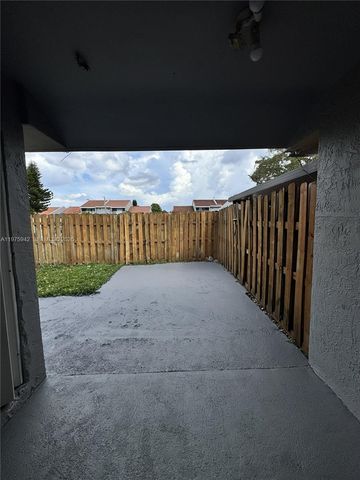 8341 SW 148th Pl 8341, Miami, FL 33193