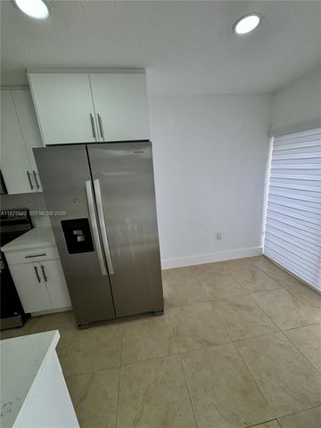 8341 SW 148th Pl 8341, Miami, FL 33193