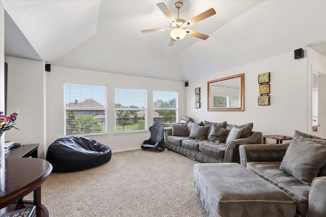 1121 Cogburn Court, Shady Shores, TX 76208