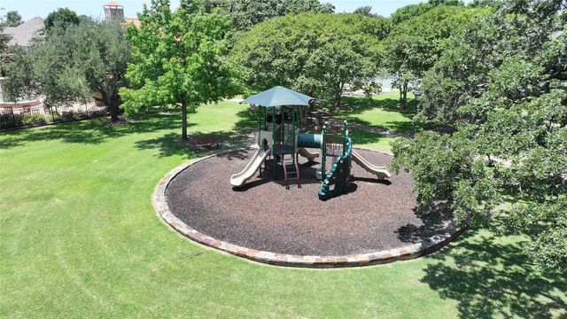 1121 Cogburn Court, Shady Shores, TX 76208