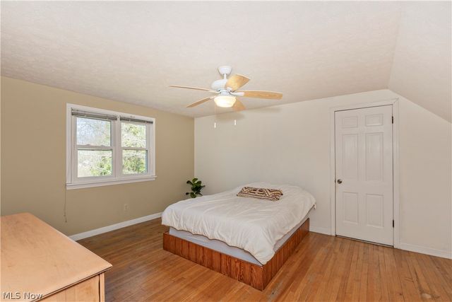 75 Maple Hill Drive, Chagrin Falls, OH 44022