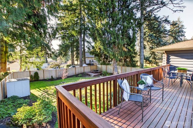 12721 3rd Avenue NW, Seattle, WA 98177