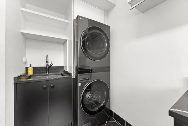 8980 Little Falls Way, Delray Beach, FL 33446