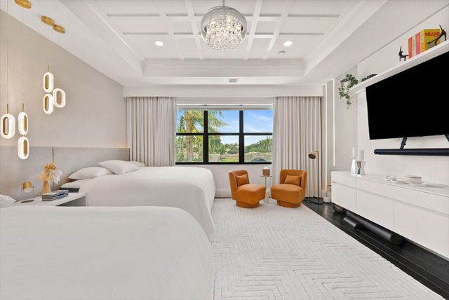 8980 Little Falls Way, Delray Beach, FL 33446