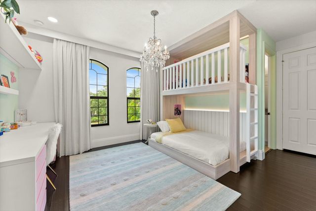 8980 Little Falls Way, Delray Beach, FL 33446