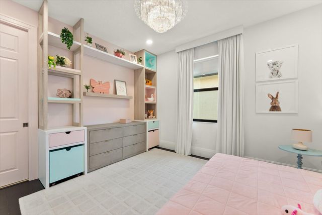 8980 Little Falls Way, Delray Beach, FL 33446