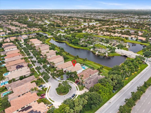 8980 Little Falls Way, Delray Beach, FL 33446