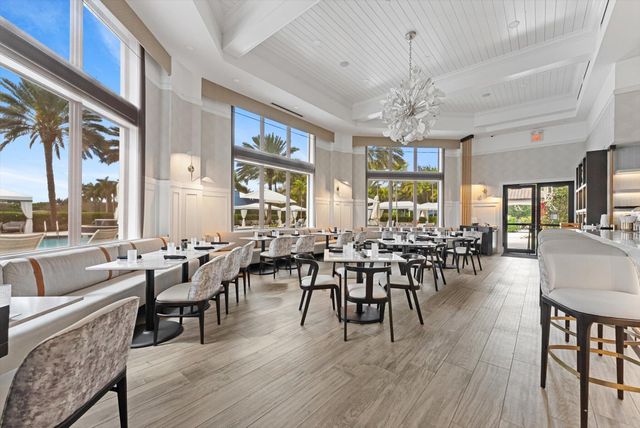 8980 Little Falls Way, Delray Beach, FL 33446