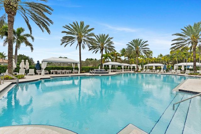 8980 Little Falls Way, Delray Beach, FL 33446