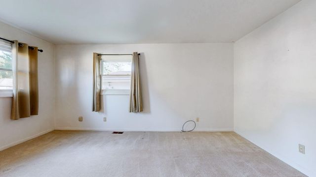 208 Savoy Road, Lexington, KY 40504