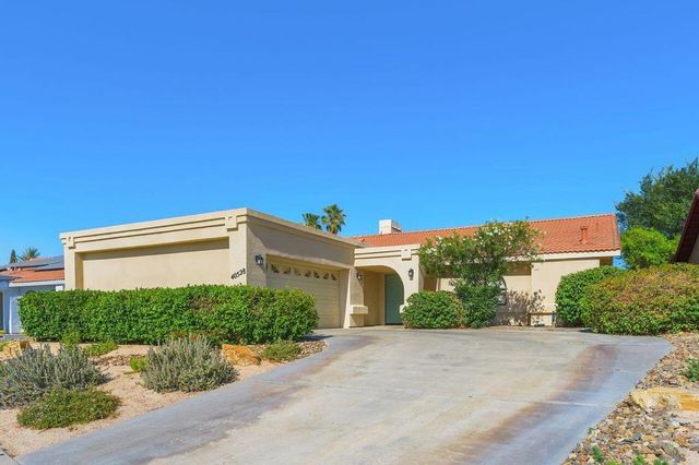 40528 Meadow Lane, Palm Desert, CA 92211