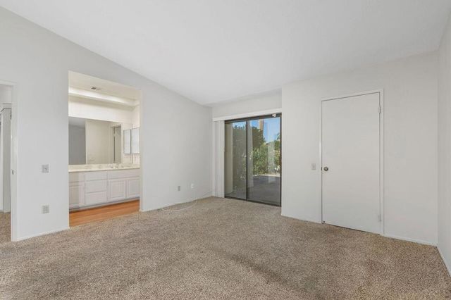 40528 Meadow Lane, Palm Desert, CA 92211