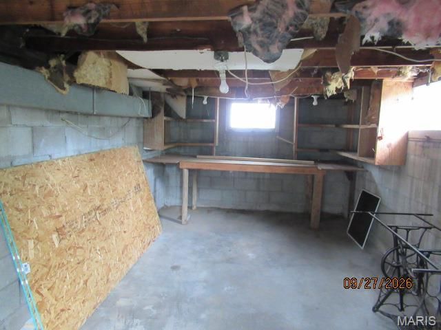 5512 Reineke Court, St Louis, MO 63136