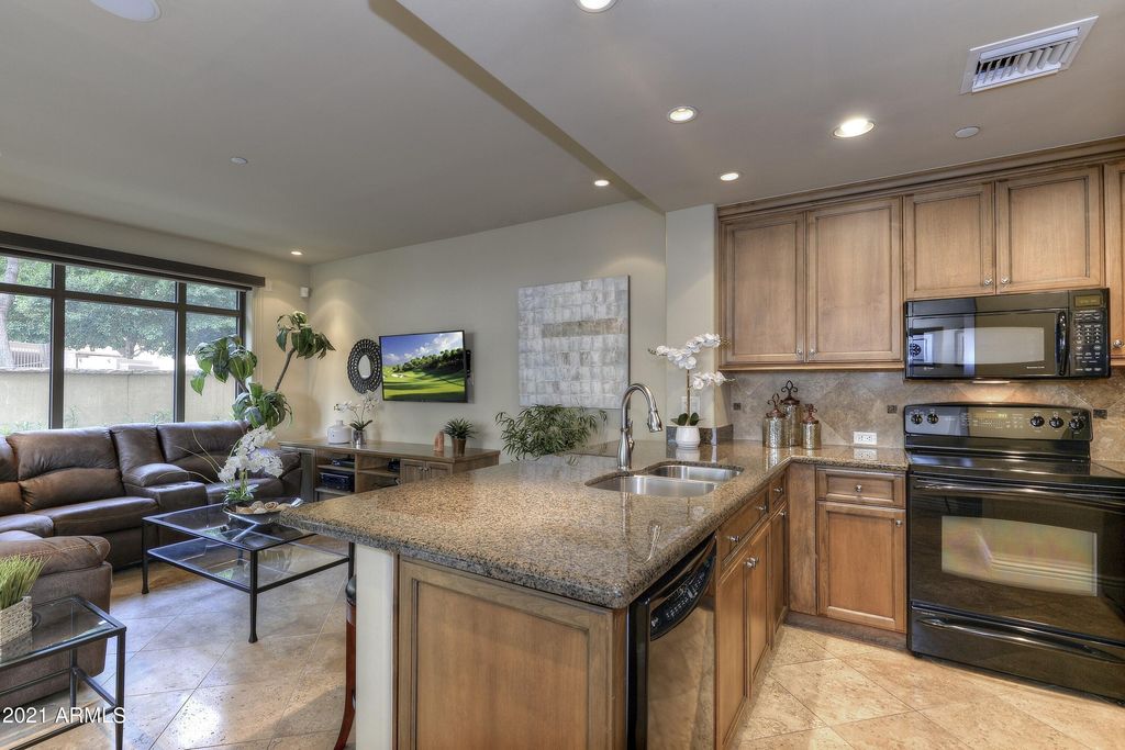 7175 E CAMELBACK Road 105, Scottsdale, AZ 85251 — photo 2