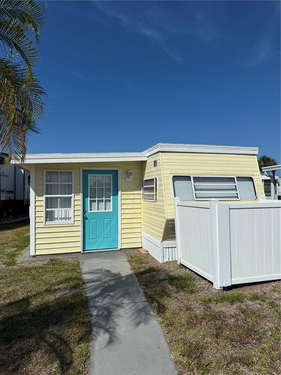 1475 FLAMINGO DRIVE 117, Englewood, FL 34224