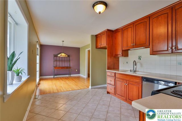 1004 Donald Drive, Emmaus Boro, PA 18049