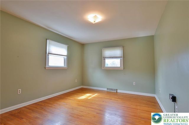 1004 Donald Drive, Emmaus Boro, PA 18049