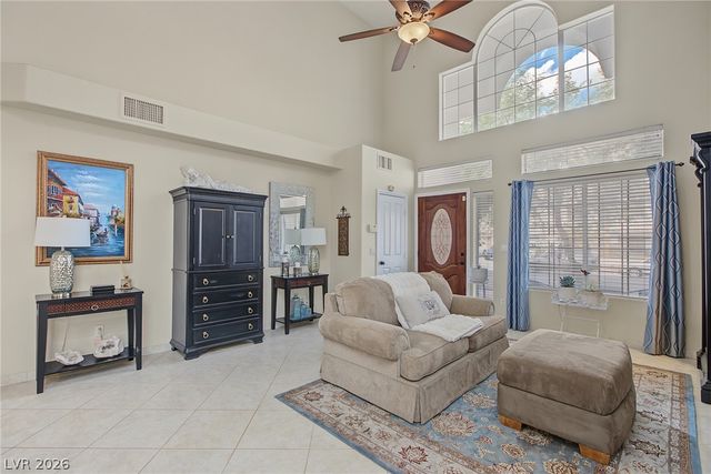 6915 Cedar Basin Avenue, Las Vegas, NV 89142