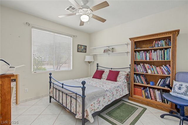 6915 Cedar Basin Avenue, Las Vegas, NV 89142