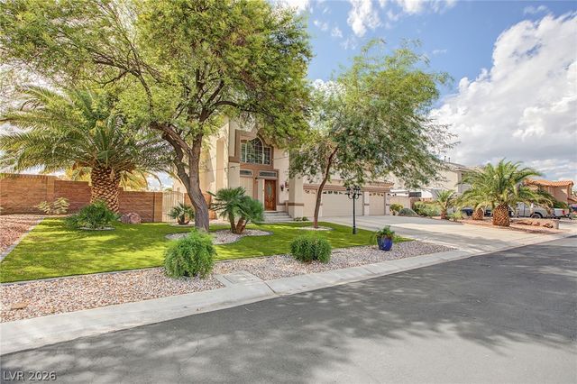 6915 Cedar Basin Avenue, Las Vegas, NV 89142