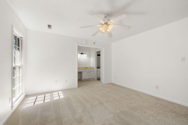134 Cooper Circle, Santee, SC 29142