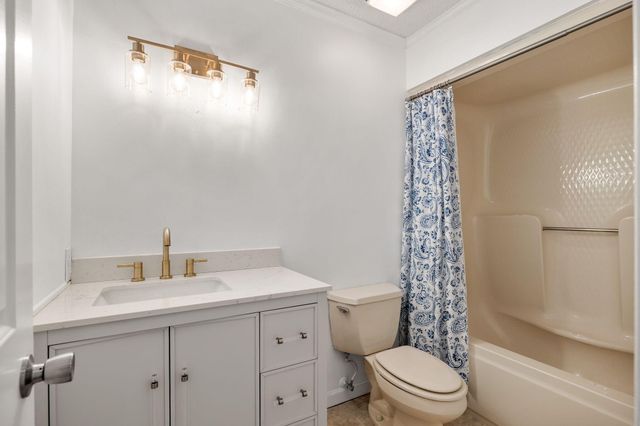 134 Cooper Circle, Santee, SC 29142