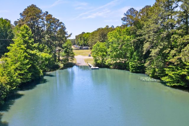 134 Cooper Circle, Santee, SC 29142