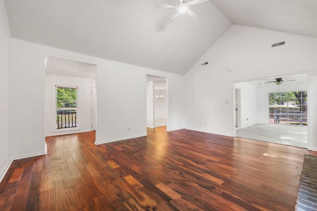 134 Cooper Circle, Santee, SC 29142