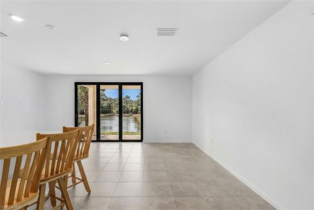 1485 Weeping Willow CT, Cape Coral, FL 33909