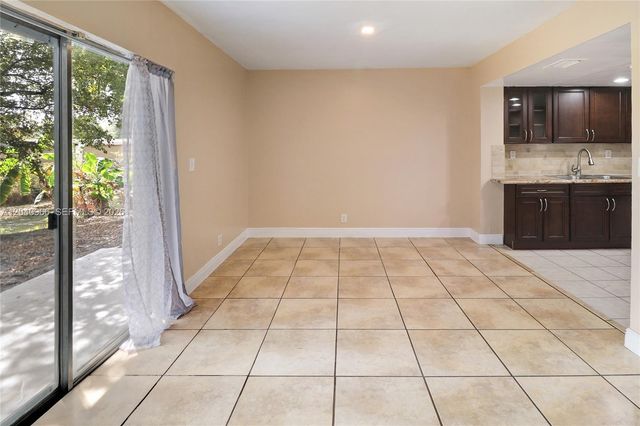 6336 Boulevard Of Champions 5, North Lauderdale, FL 33068