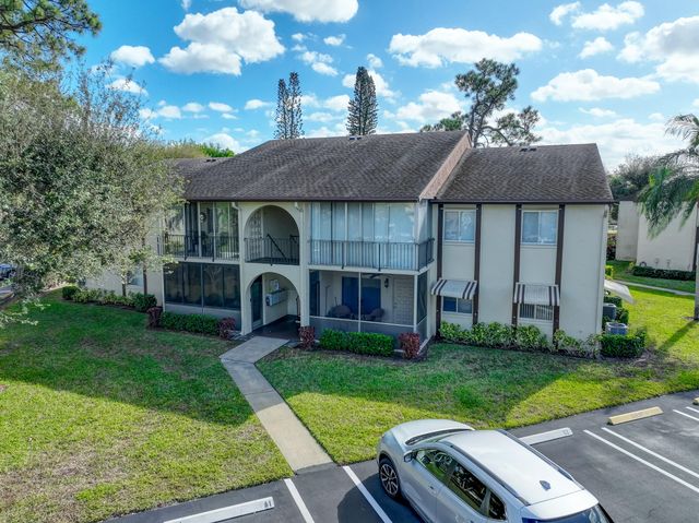 3586 La Playas Court D-1, Greenacres, FL 33463