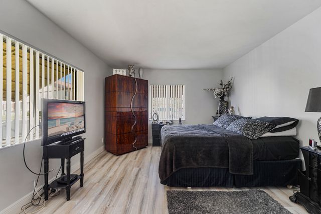 3586 La Playas Court D-1, Greenacres, FL 33463