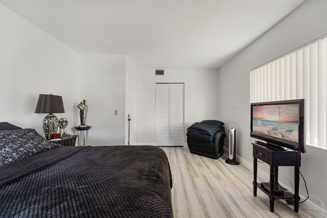 3586 La Playas Court D-1, Greenacres, FL 33463