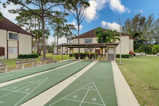 3586 La Playas Court D-1, Greenacres, FL 33463