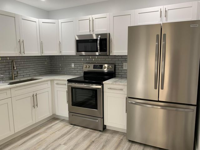 3586 La Playas Court D-1, Greenacres, FL 33463