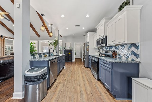 1578 Cummings Road, Smiths Station, AL 36877