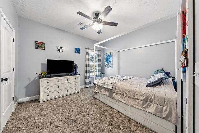 1578 Cummings Road, Smiths Station, AL 36877