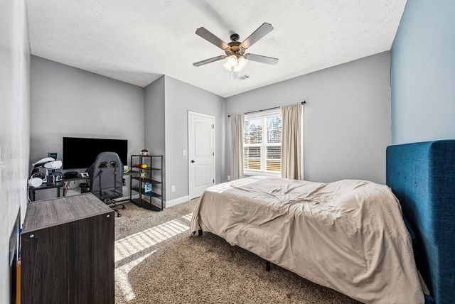 1578 Cummings Road, Smiths Station, AL 36877