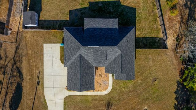 1578 Cummings Road, Smiths Station, AL 36877