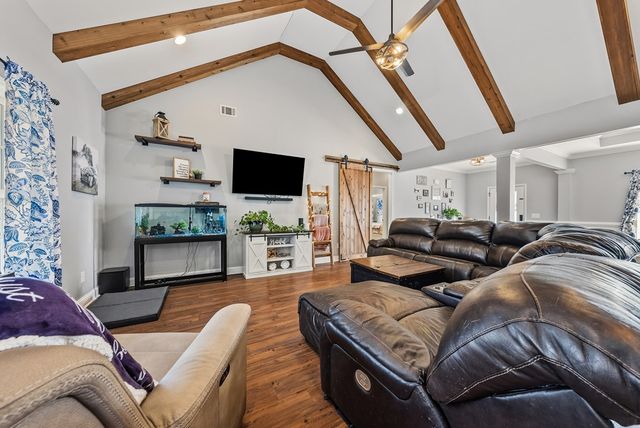 1578 Cummings Road, Smiths Station, AL 36877