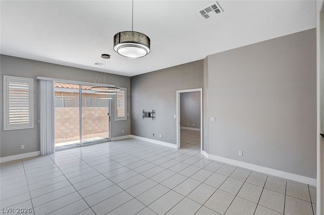 2830 Serenidad Drive, Las Vegas, NV 89123